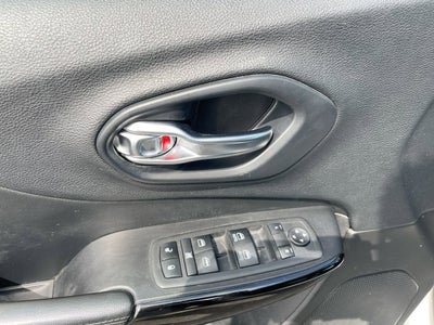 2019 Jeep Cherokee Altitude