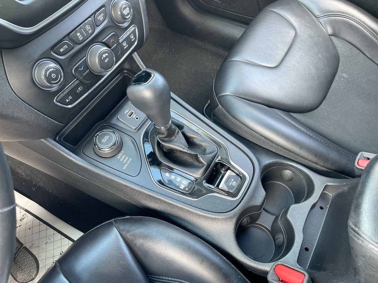 2019 Jeep Cherokee Altitude