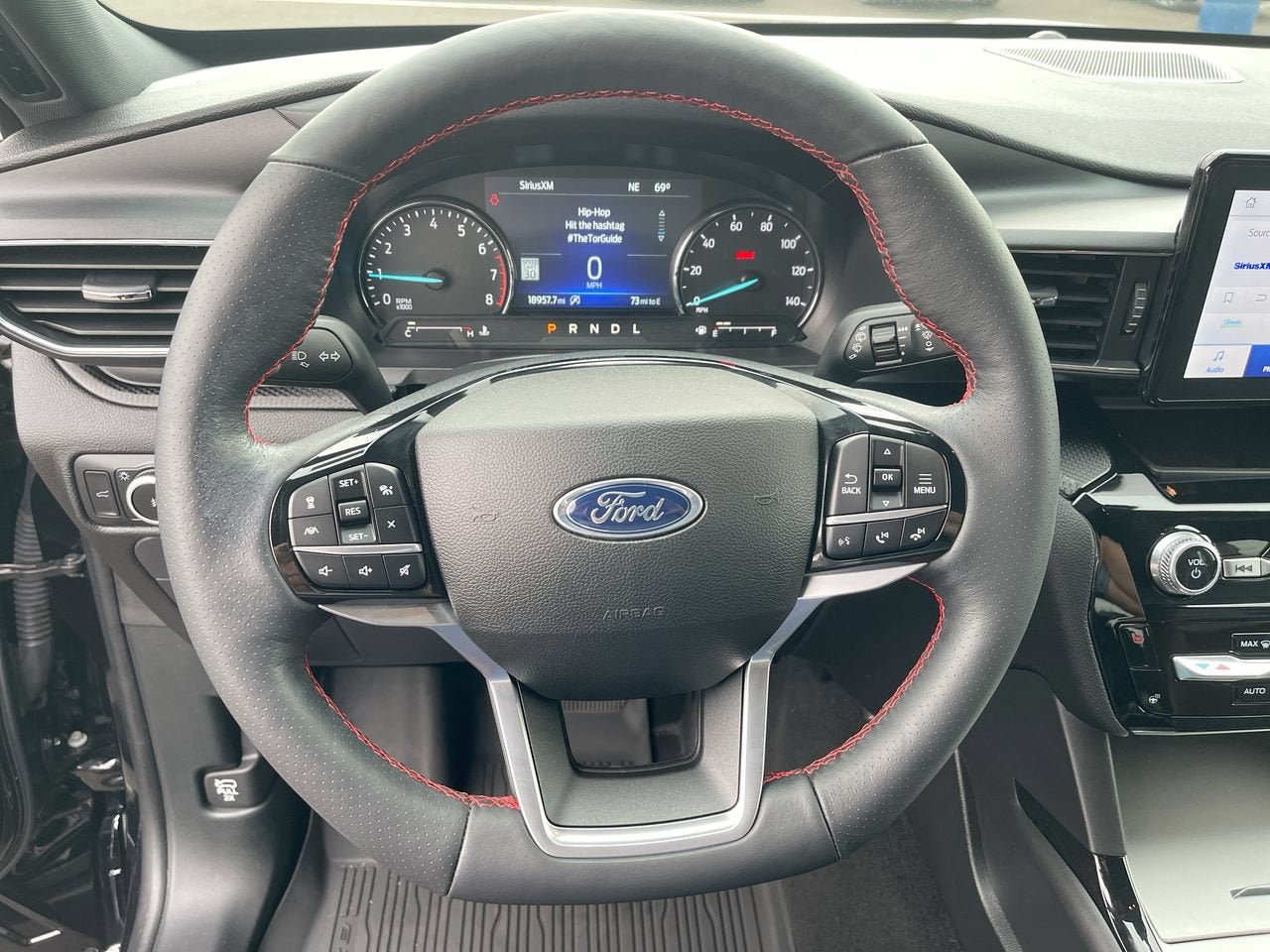 2023 Ford Explorer ST-Line