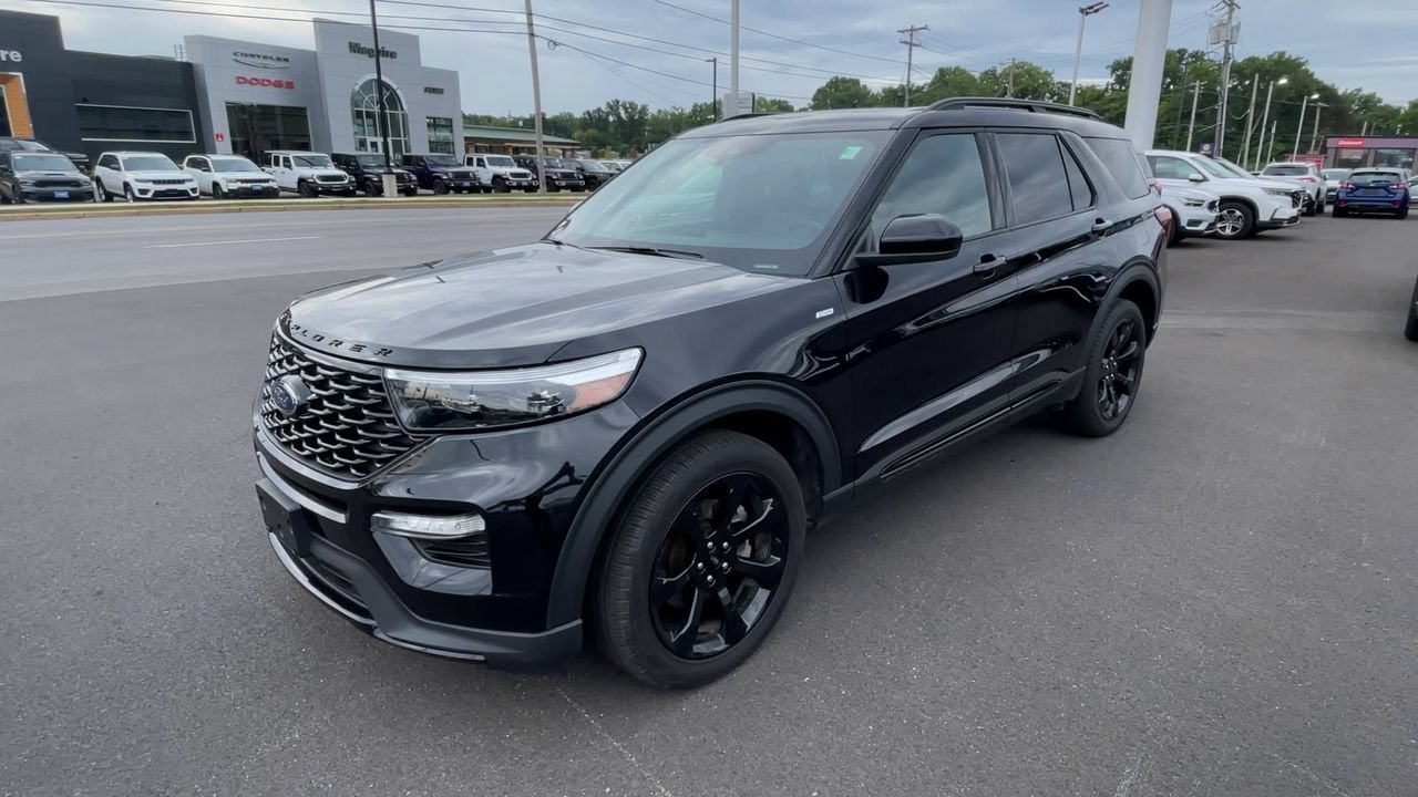 2023 Ford Explorer ST-Line