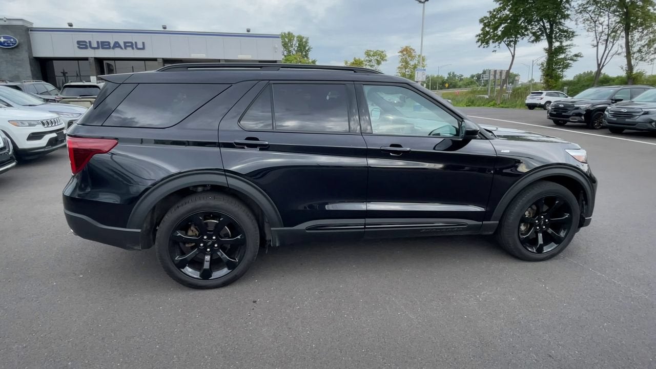 2023 Ford Explorer ST-Line