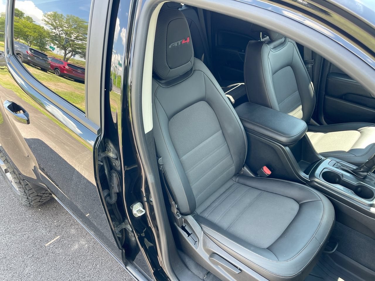 2021 GMC Canyon 4WD AT4 w/Cloth