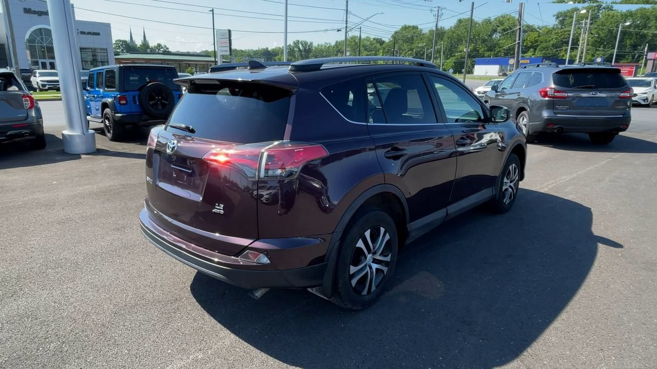 2018 Toyota RAV4 LE