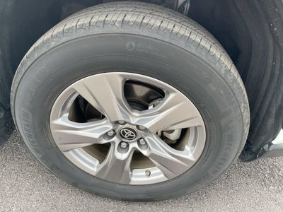 2023 Toyota RAV4 Hybrid LE