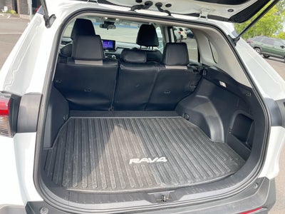 2023 Toyota RAV4 Hybrid LE