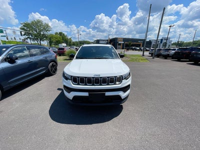 2024 Jeep Compass Latitude Lux