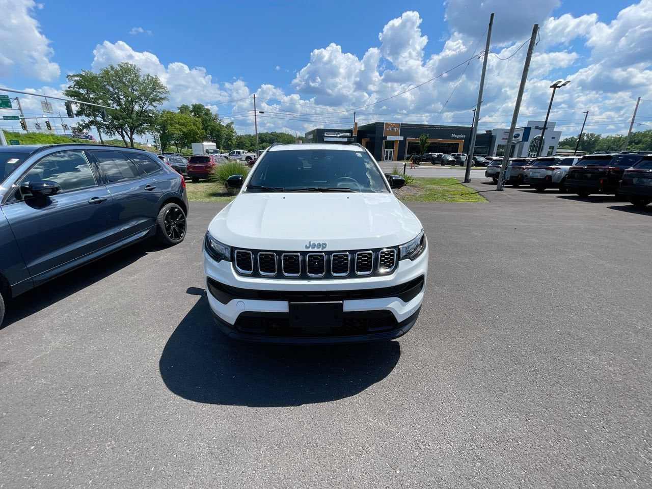 2024 Jeep Compass Latitude Lux