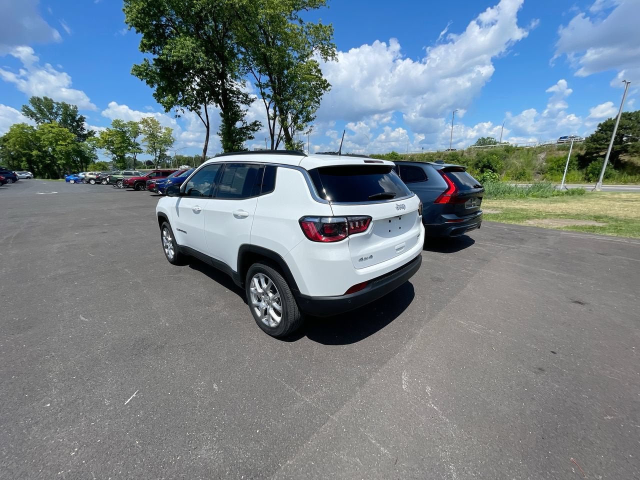 2024 Jeep Compass Latitude Lux