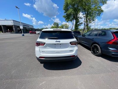 2024 Jeep Compass Latitude Lux