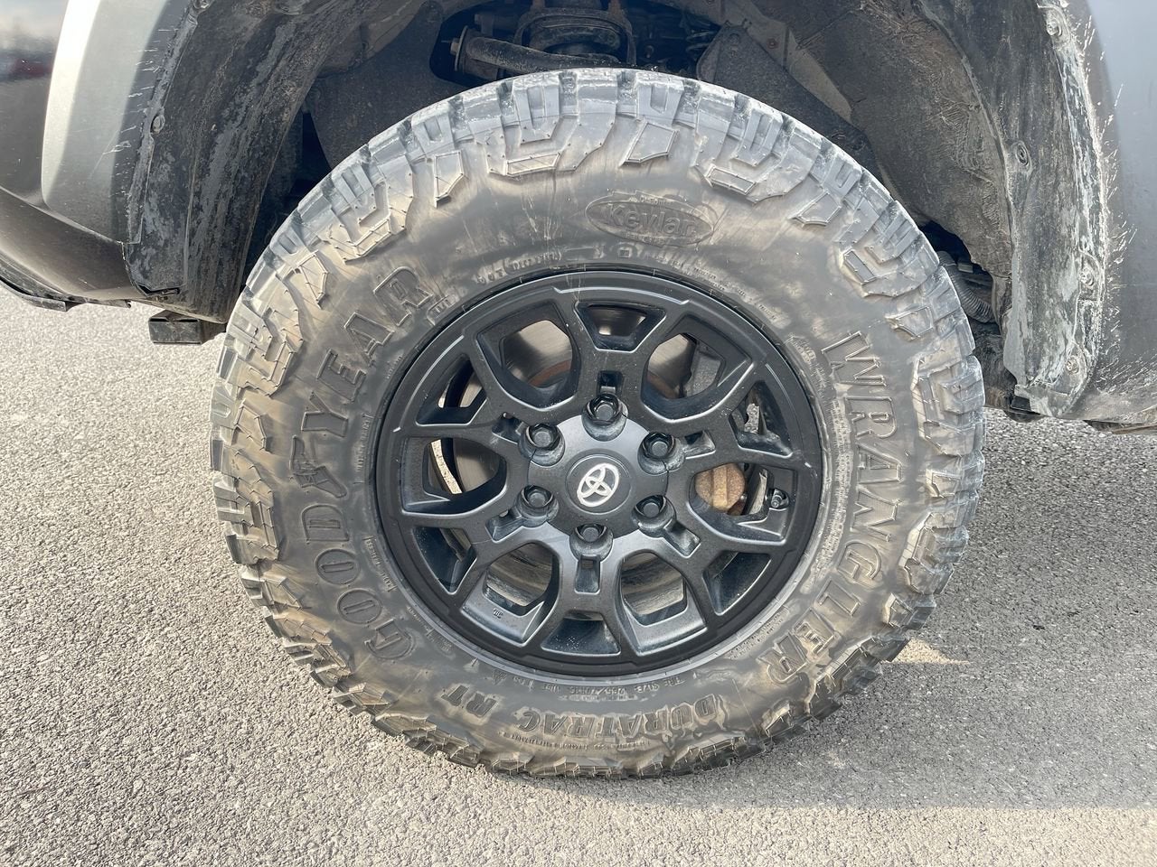 2023 Toyota Tacoma 4WD SR5