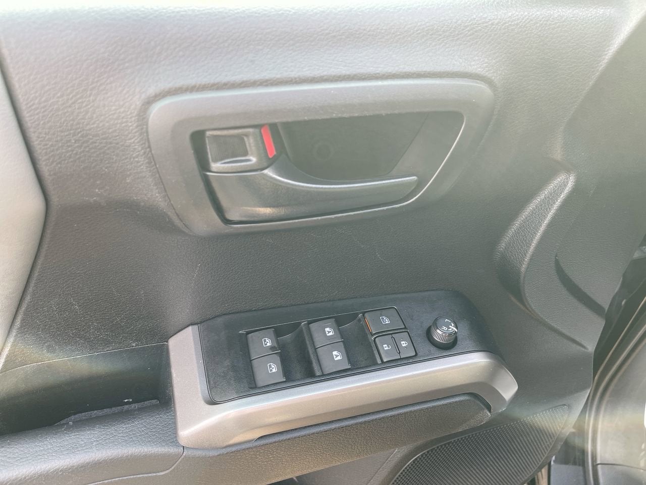 2023 Toyota Tacoma 4WD SR5