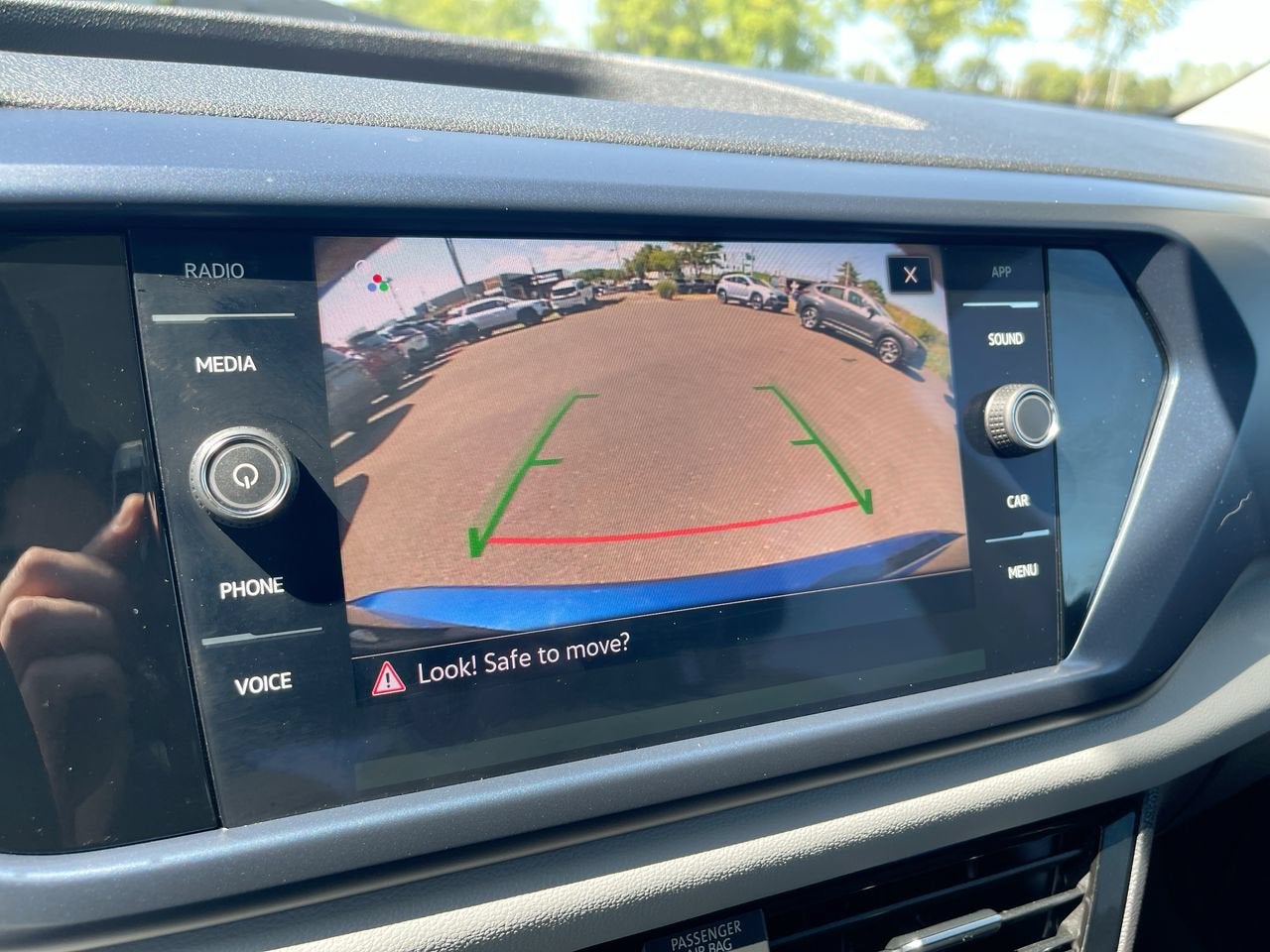 2023 Volkswagen Taos SE