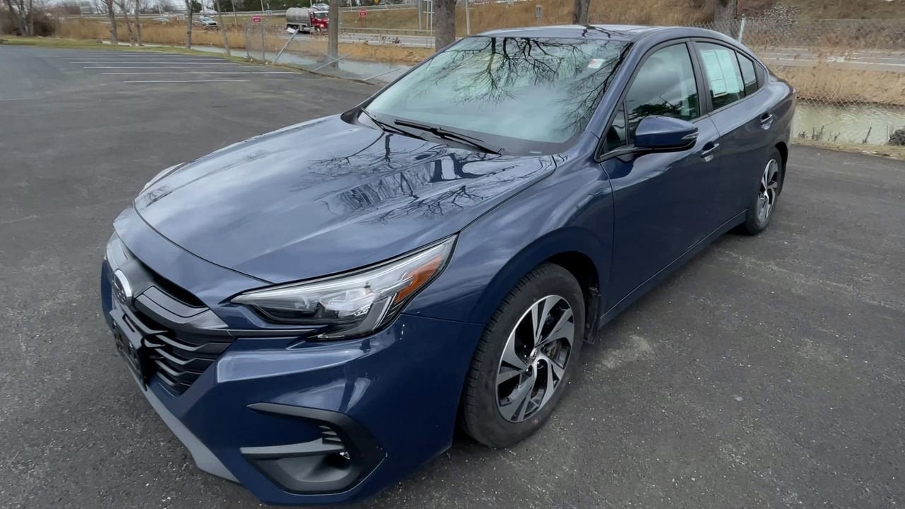 2025 Subaru Legacy Premium