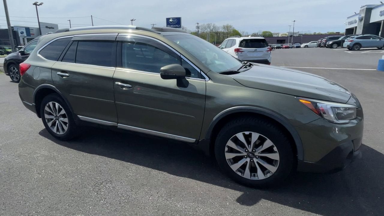 2018 Subaru Outback Touring