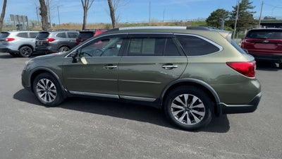 2018 Subaru Outback Touring
