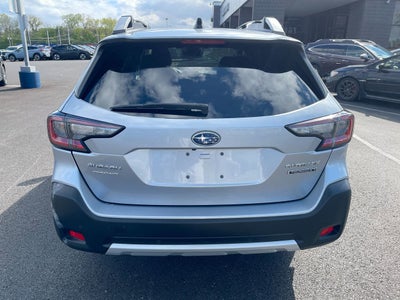 2023 Subaru Outback Touring XT