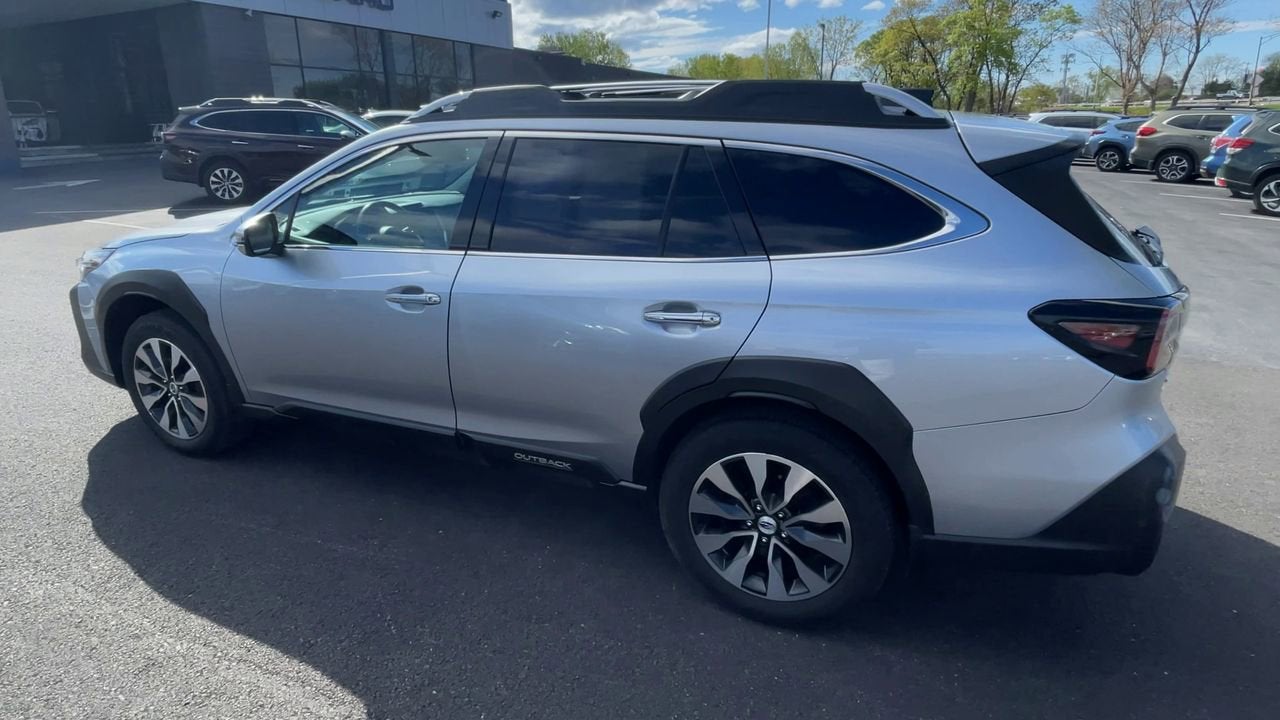 2023 Subaru Outback Touring XT
