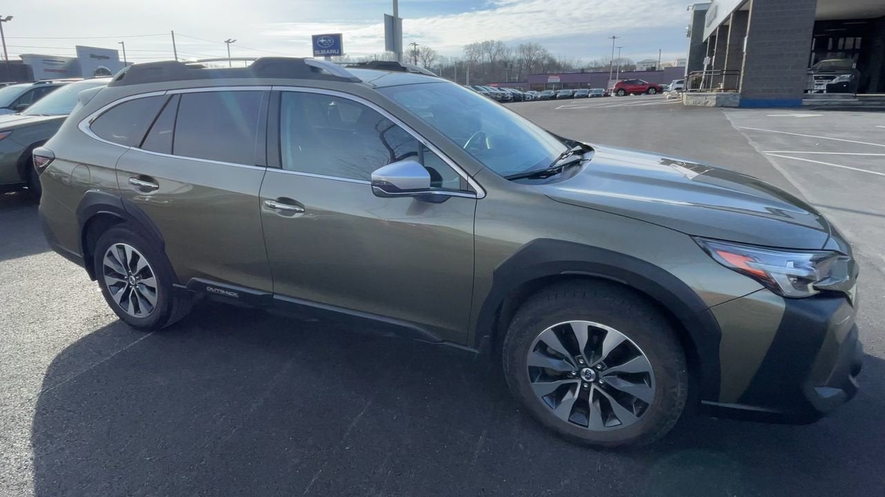 2025 Subaru Outback Touring XT