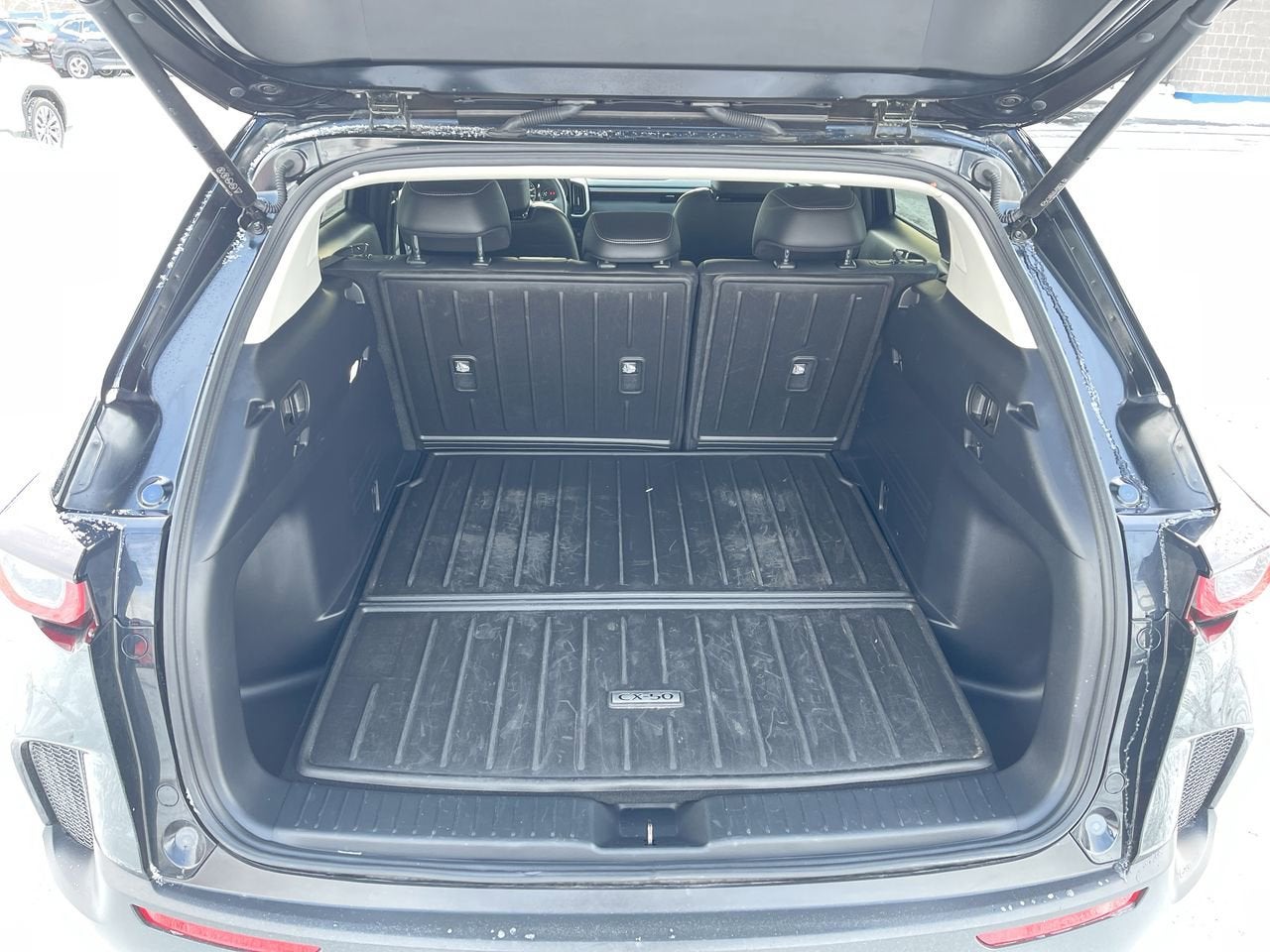 2025 Mazda Mazda CX-50 2.5 S Premium Package