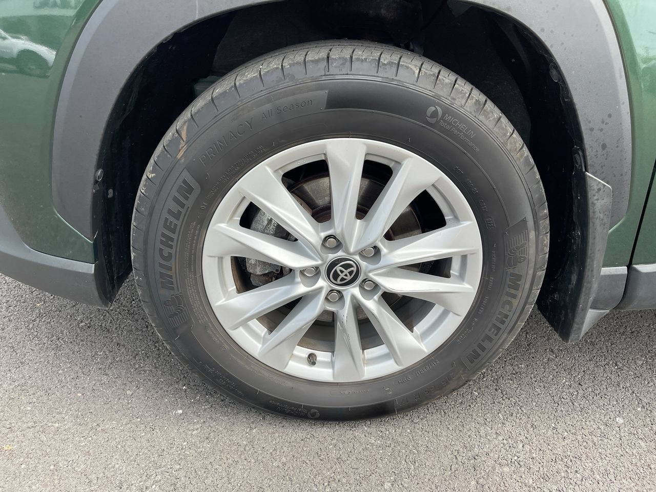 2023 Toyota Corolla Cross LE
