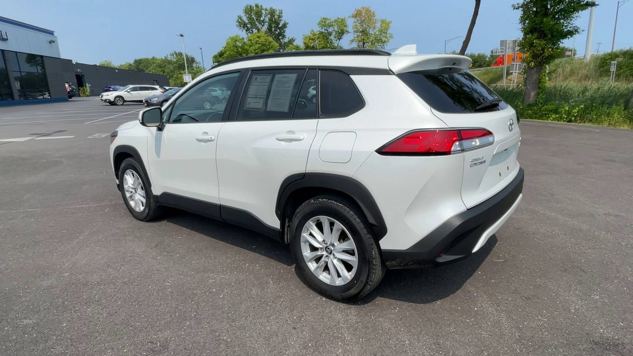 2023 Toyota Corolla Cross LE