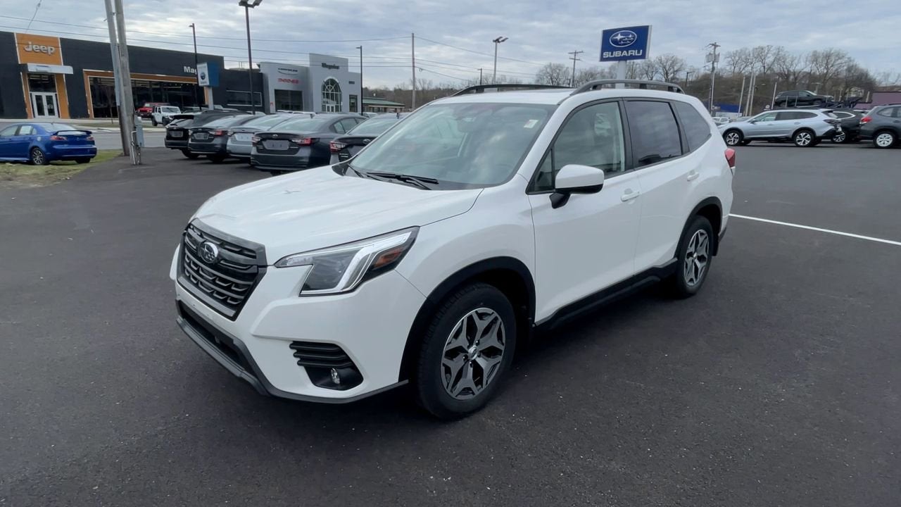 2024 Subaru Forester Premium