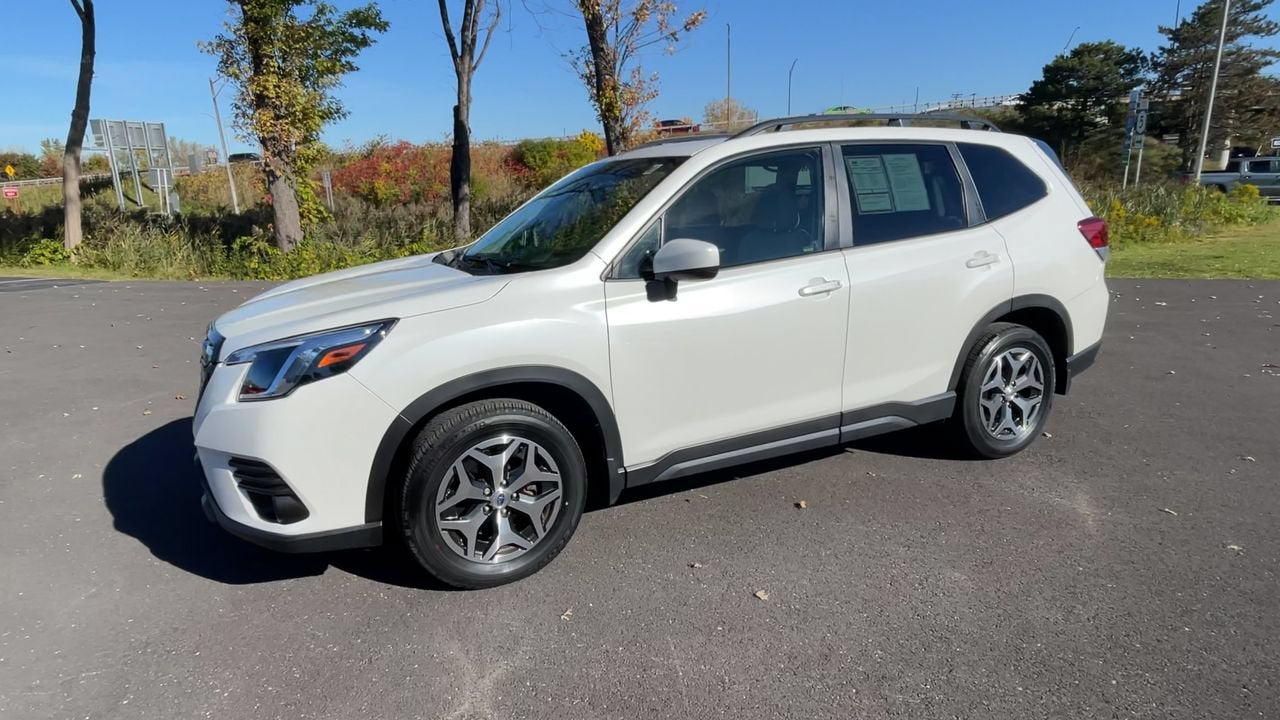 2024 Subaru Forester Premium
