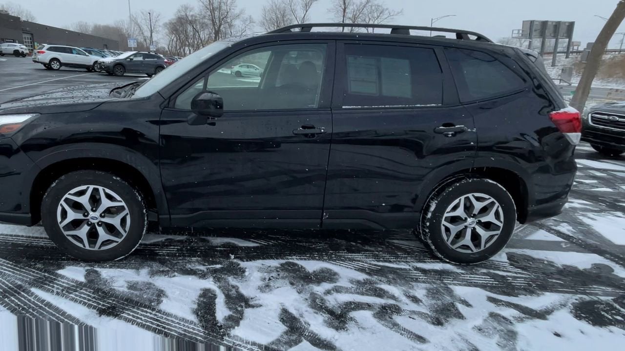 2023 Subaru Forester Premium