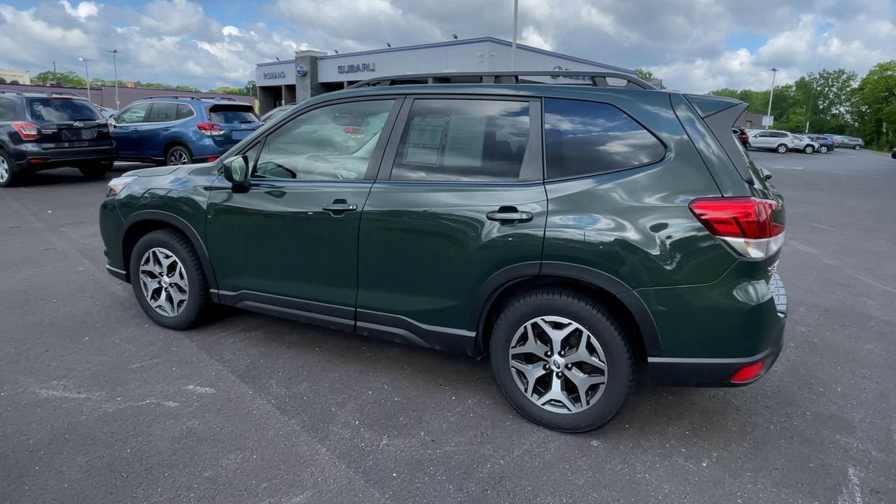 2022 Subaru Forester Premium