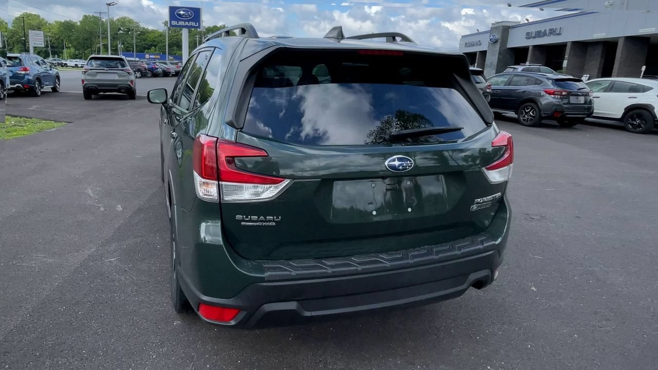 2022 Subaru Forester Premium
