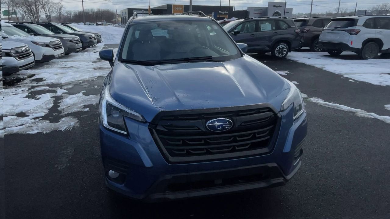 2023 Subaru Forester Premium