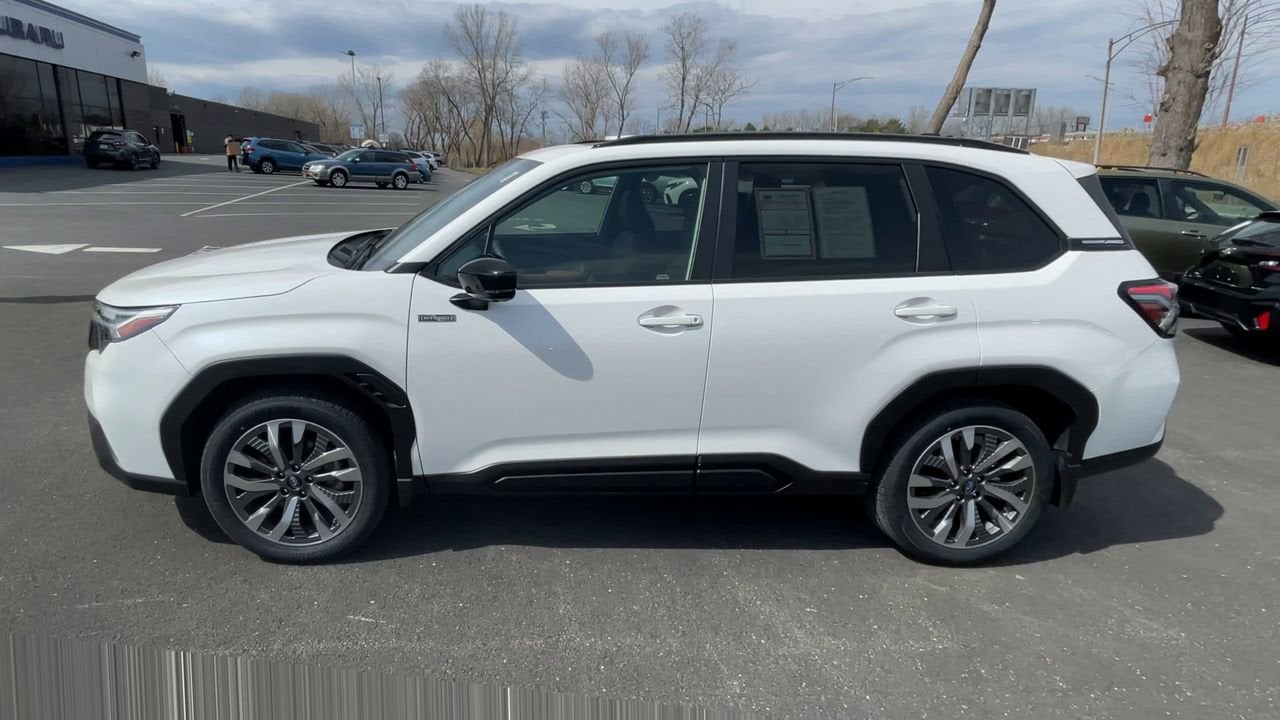 2025 Subaru Forester Touring Hybrid