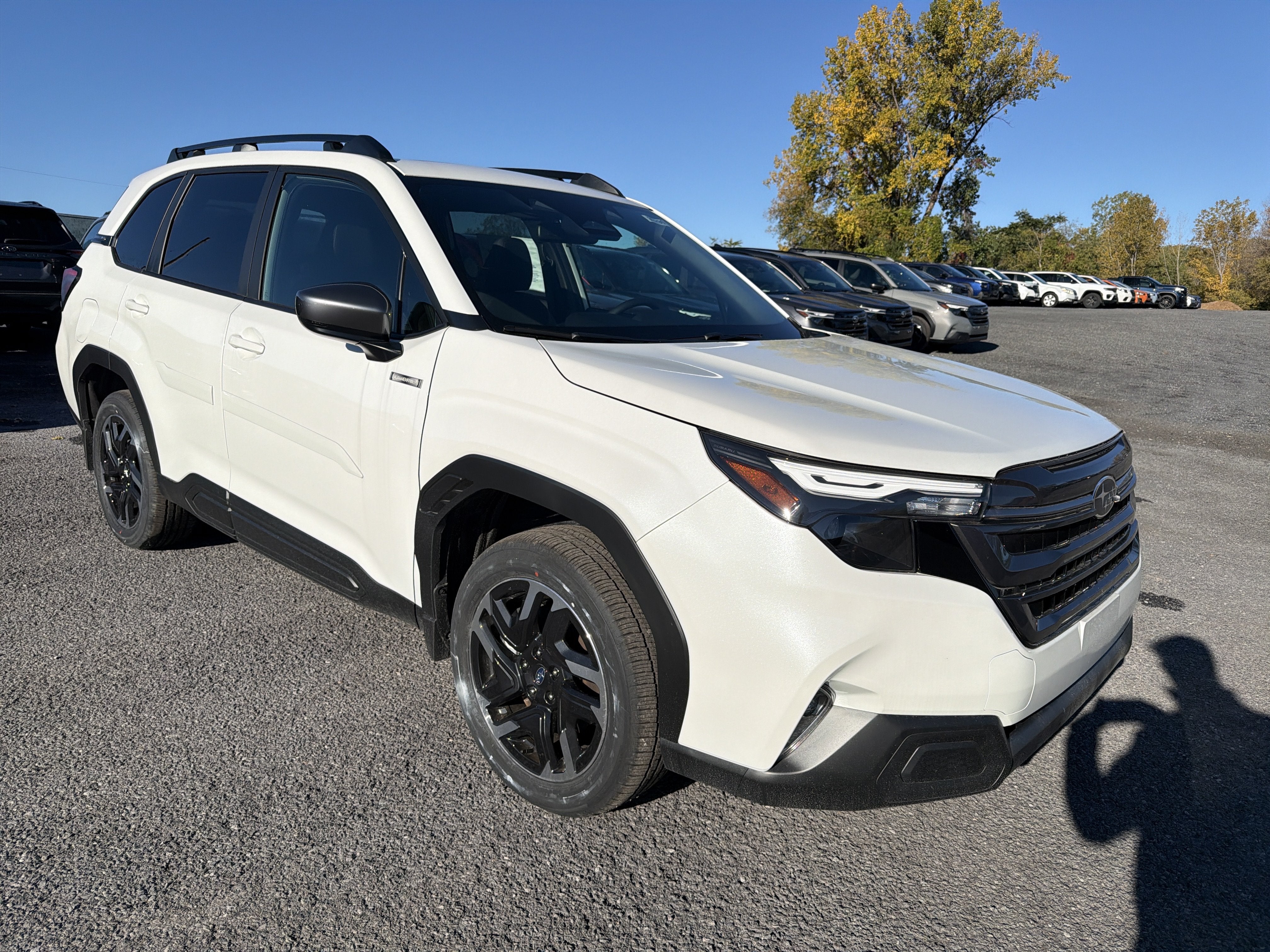 2026 Subaru FORESTER Premium Hybrid