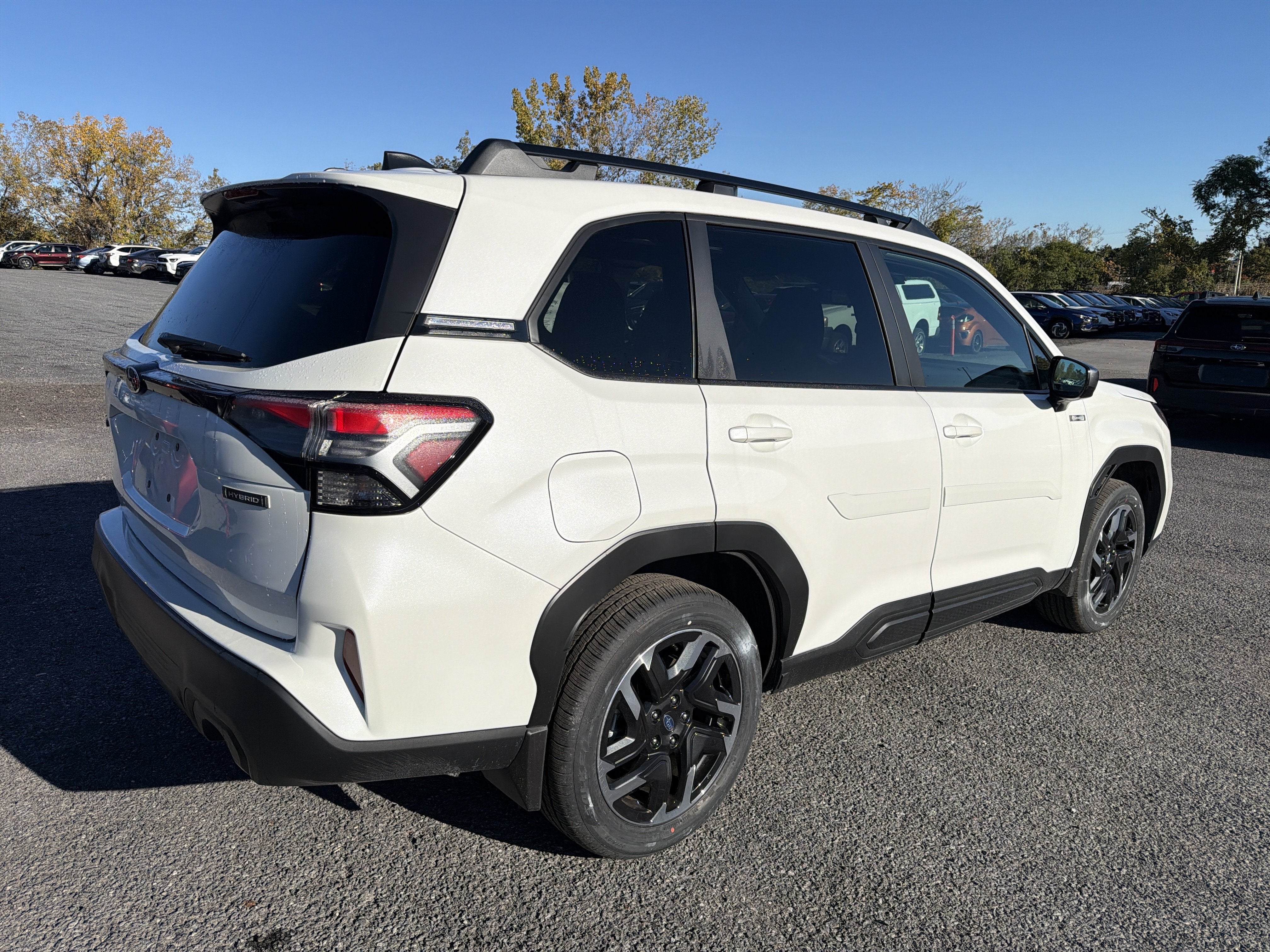 2026 Subaru FORESTER Premium Hybrid