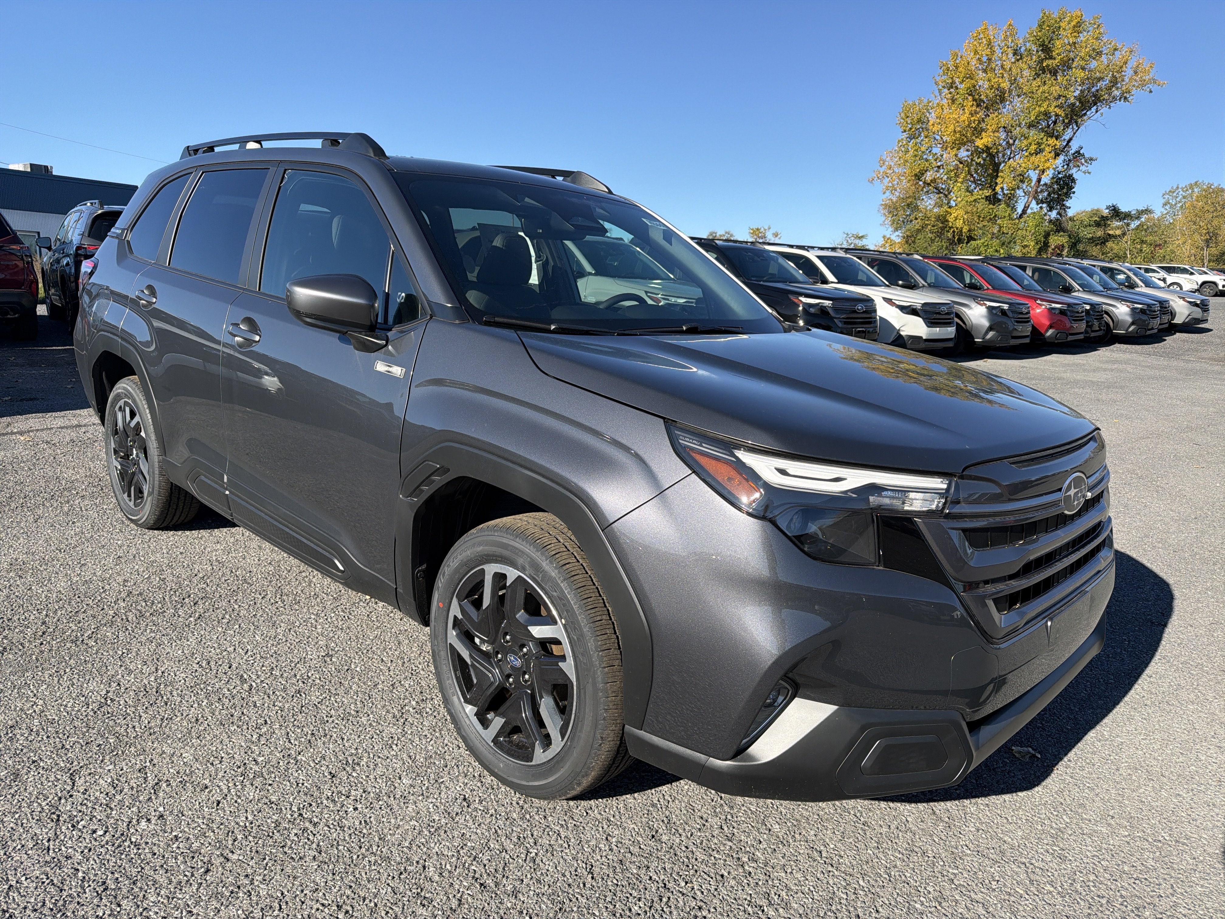 2026 Subaru FORESTER Premium Hybrid