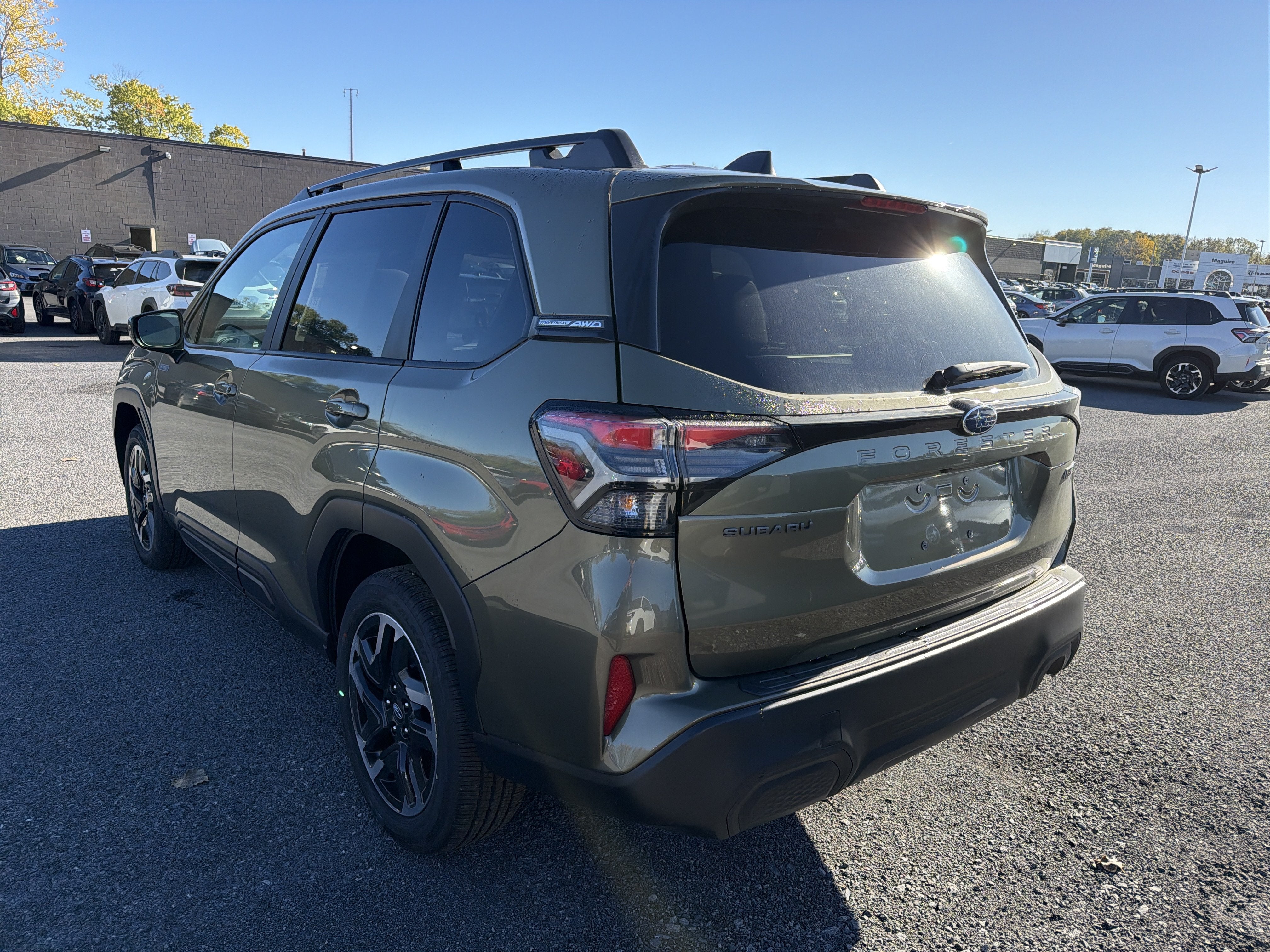 2026 Subaru FORESTER Premium Hybrid