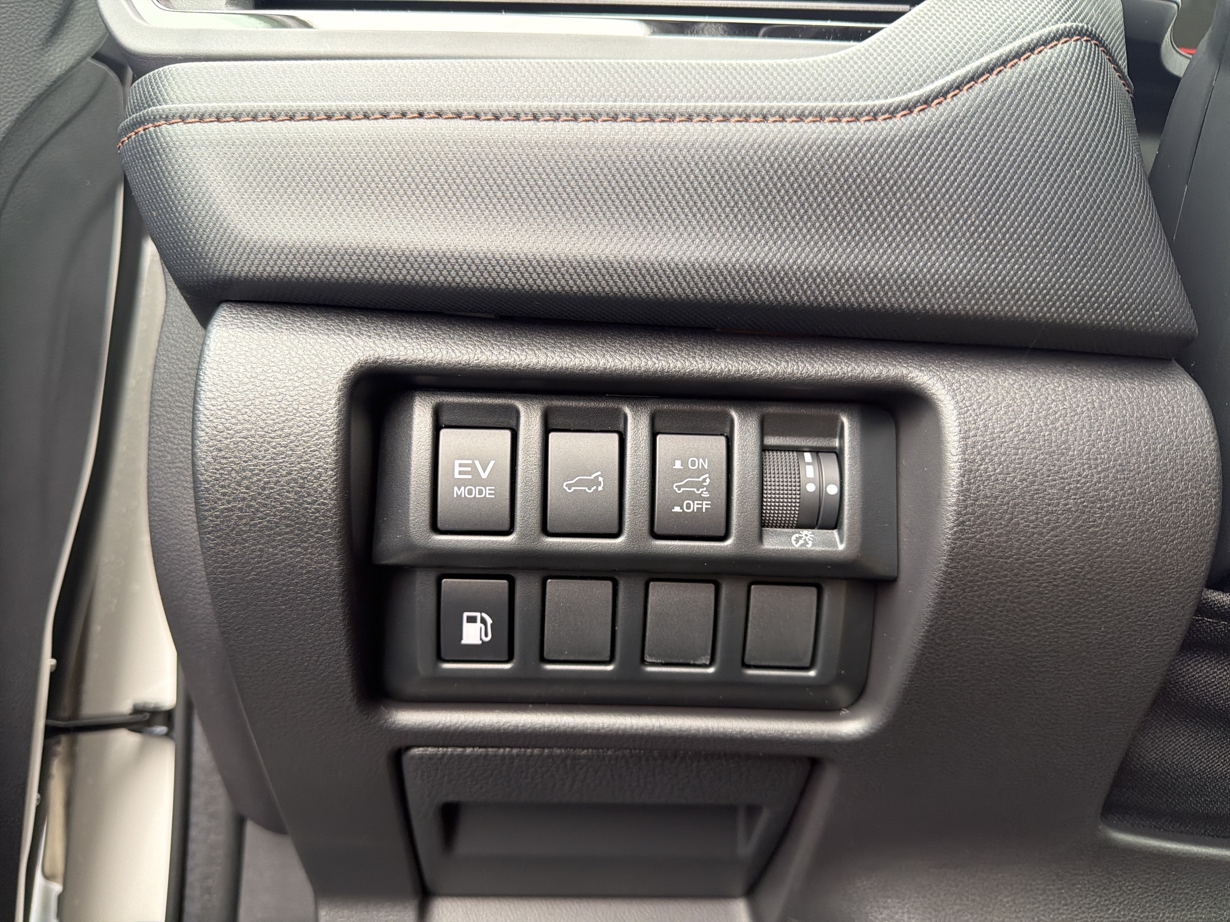 2026 Subaru FORESTER Touring Hybrid